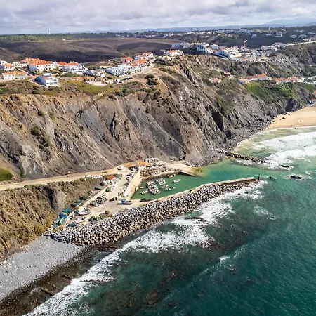 Clifftop Nest Arrifana By Lisbeyond