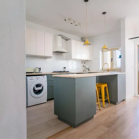 Clifftop Nest Arrifana By Lisbeyond Lägenhet