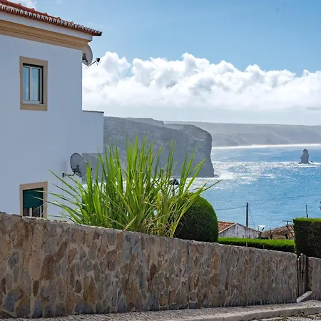 Clifftop Nest Arrifana *